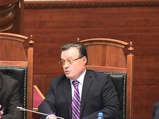 Miratohet me 71 vota buxheti - Vizion Plus - News - Lajme