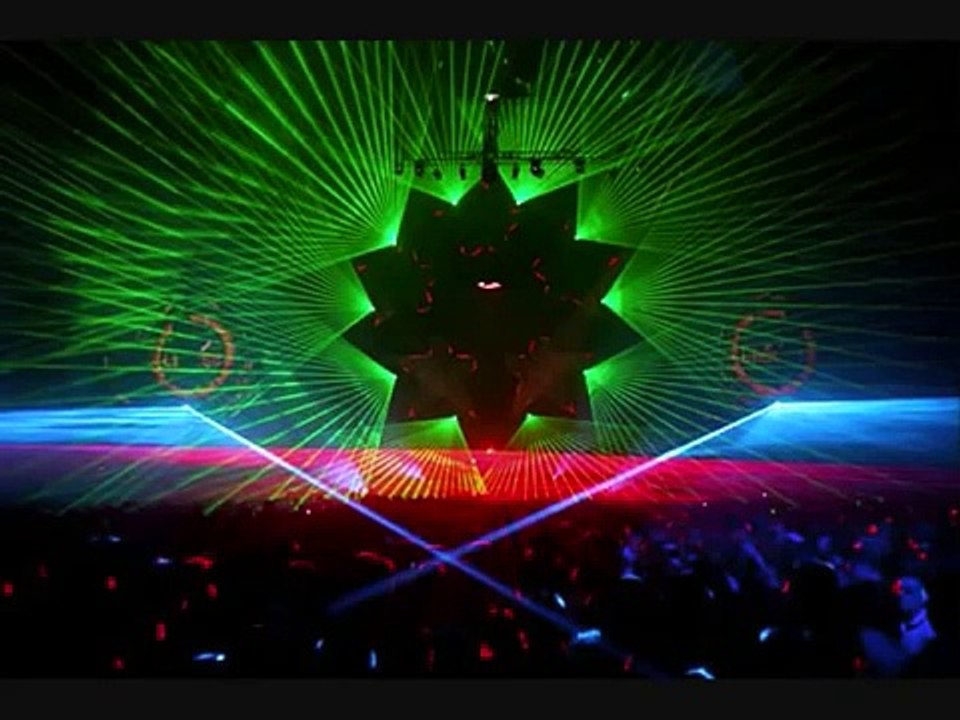 Hardstyle Masterz ft. Max Enforcer Light Of The Dark (The Blackout Mix).