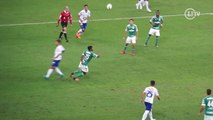 Olé! Volante do Palmeiras aplica belo chapéu em Arrascaeta