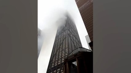 Download Video: Fire breaks out on 50th floor of Chicago's Hancock Center