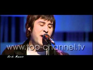 Oasis - Don't look back in anger (Altin goci me bandën)
