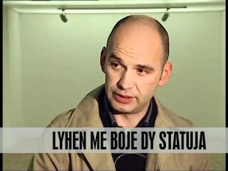 "Skuqen" Lenini dhe Stalini - Vizion Plus - News - Lajme