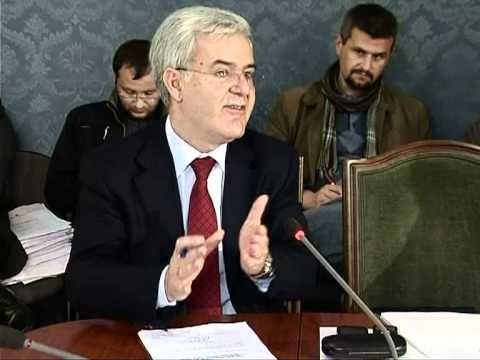 Te përndjekurit, miratohet ligji - Vizion Plus - News - Lajme