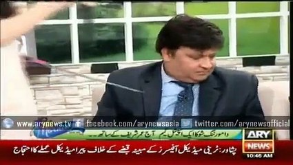 Check The Reaction of Umar Sharif on Seeing Aamir Liaquat’s Picture