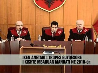 Petrit Plloçi le Kushtetuesen - Vizion Plus - News - Lajme