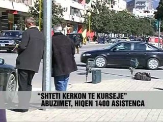 Invalidët protestojnë - Vizion Plus - News - Lajme