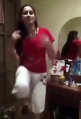 Girl Dancing on Honey Singh Vol 1