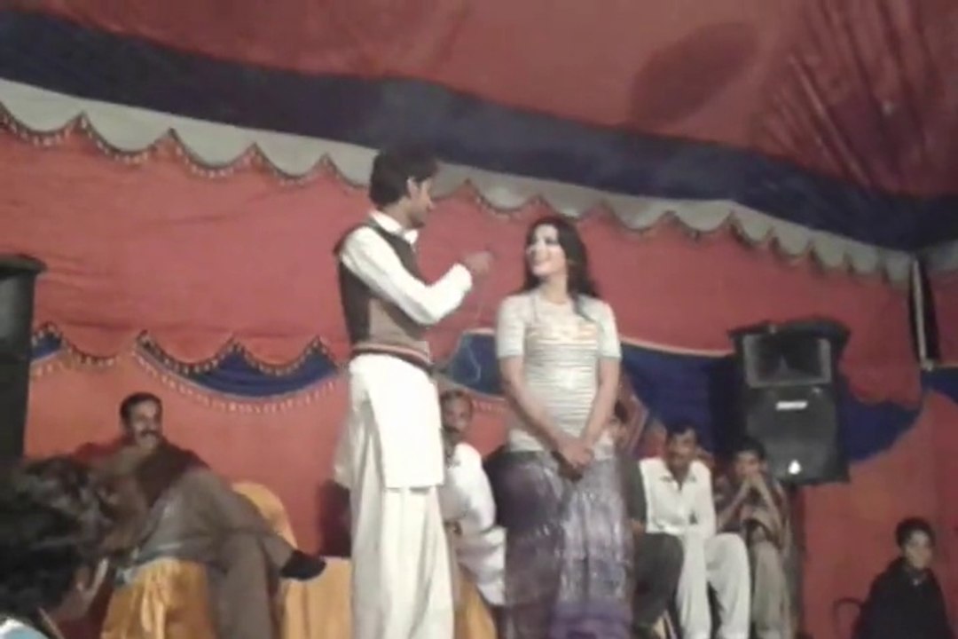 Girl vs Boy small skit