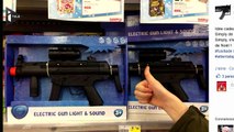 Une chaîne de magasins de jouets retire de la vente des répliques d'armes en plastique