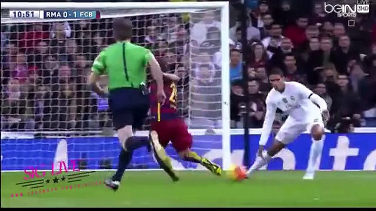 هداف مباراة ريال مدريد و برشلونة (0-4) تعليق حفيظ دراجي