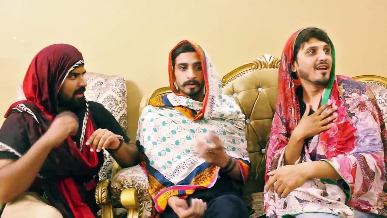 Aren't Girls Tharki Too ??? By Karachi Vynz