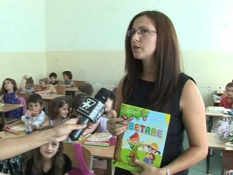 VITI I RI SHKOLLOR NE TE GJITHA SHKOLLAT E KOSOVES NXENESIT NISIN MESIMIN LAJM