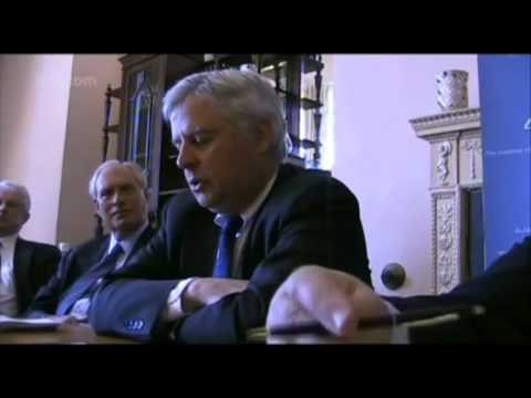 FLET PITER FEITH KOSOVA DUHET TE DREJTOHET NGA POLITIKANET VENDAS LAJM