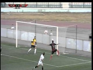 FITON SEVILJA SPANJOLLET MUNDIN FLAMURTARIN NE MIQESOREN E PAVARESISE LAJM