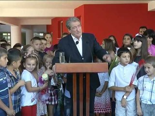 BERISHA NE LEZHE INAGURON NJE SHKOLLE TE RE RAMA REPLIKON NE TWITTER LAJM