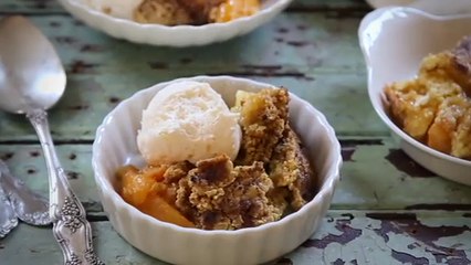 How to make Peach Cobbler Dump Cake - Cake Recipes