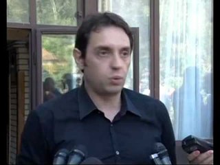 SHEFI I ZYRES SE KOSOVES VULIN PRANON DIALOGUN POR ESHTE KUNDER PARAKUSHTEVE LAJM