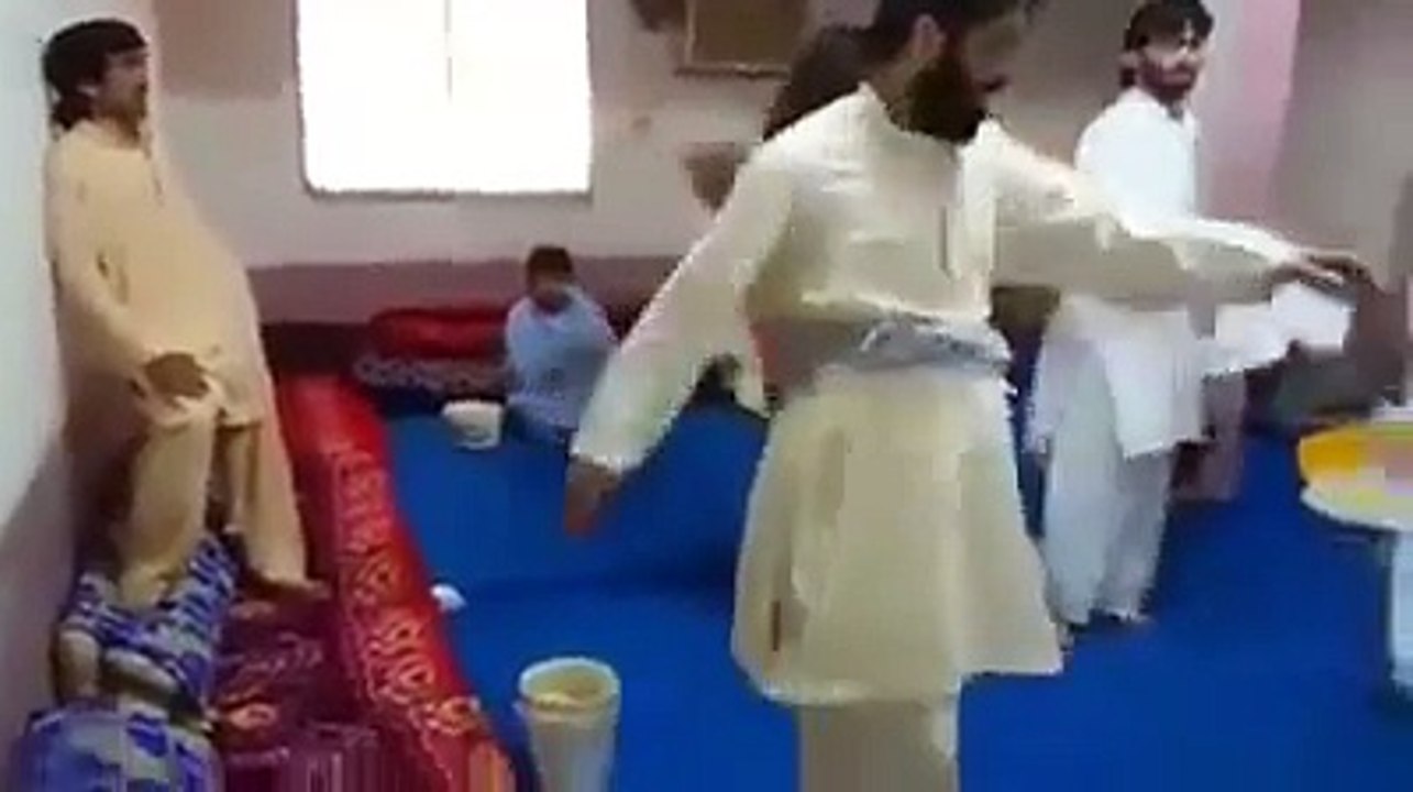 Funny Pathan Mast Dance Video