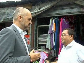 RAMA NE KOMBINAT DEGJON ANKESAT E BIZNESIT TE VOGEL NE TREGUN INDUSTRIAL LAJM