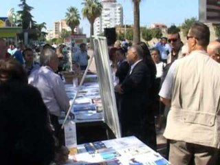 ARVIZU NE ELBASAN AMBASADORI AMERIKAN KRITIKON ASHPER PUSHTETARET LAJM