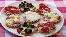 How to Make English Muffin Pizzas - Kid Friendly Recipes