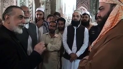 Télécharger la video: IGP KP Nasir Khan Durrani Visited Historical Mahabat Khan Mosque in Peshawar