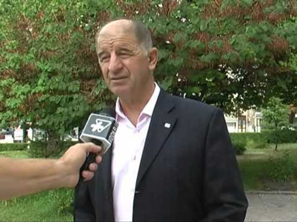 BLLOKIMI I FINANCAVE PENALIZOHEN SHERBIMET E BASHKIVE PER QYTETARET LAJM