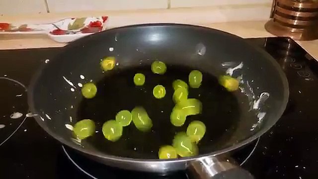 Hydrogel balls in hot pot... So funny reaction