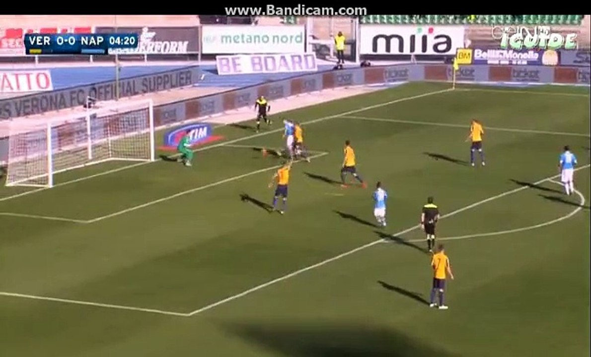 Marek Hamsik shot chance