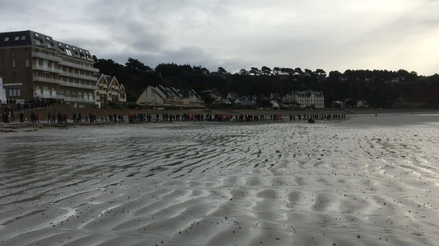 Save our sand contre l'extraction de sable