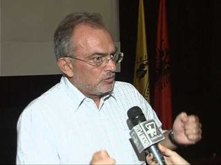 GAZETARET E LUFTES VJEN NE TIRANE DOKUMENTARI PER GAZETARET NE IRAK LAJM