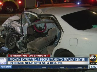 Several hurt in crash in Phoenix