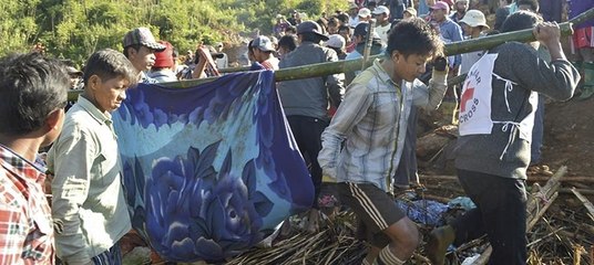 Heyelan felaketinin yaşandığı Myanmar'dan ilk görüntüler