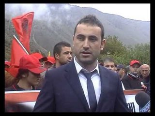 PROTESTE E AK KUNDER VIZITES SE NACIONALISTEVE GREKE NE KELCYRE LAJM