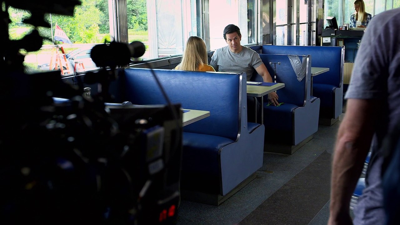 Ted 2 (2015) - Roadtripping