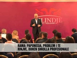 "Shkollat, përdorim politik" - Vizion Plus - News - Lajme