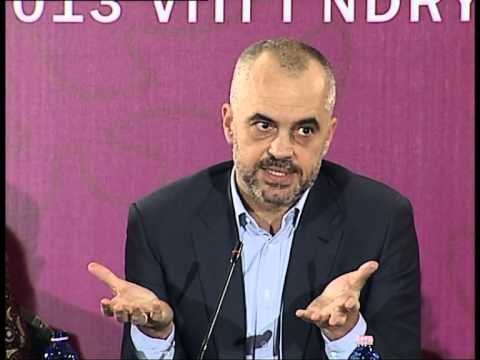 PROGRAMI I PS PER ARSIMIN RAMA PREMTON ME SHUME LIRI PER UNIVERSITETET PUBLIKE LAJM