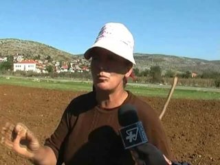 REPORTAZH NE PRESPE NENTE FSHATRAT BUZE LIQENIT DHE JETA E BANOREVE LAJM