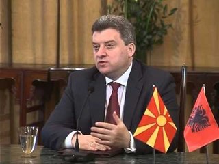 FESTA E PAVARESISE TE FTUARIT VIP QE DO TE JENE PJESE E FESTES SE 100 VJETORIT LAJM