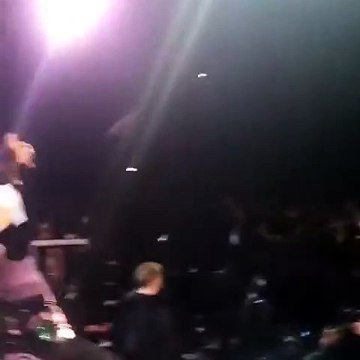 «На берегу неба» Д.Билан, А.Бон и др. (фрагмент) («На бис!», Москва, 17.11.2015) (ksanasergienko)