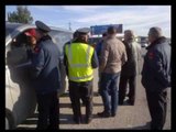 PROTESTA E AK POLICIA E KAVAJES SHOQERON 35 AKTIVISTE PAS KTHIMIT NGA VLORA LAJM