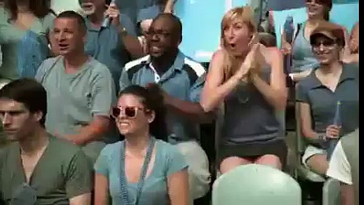 KISSING IN THE STADIUM