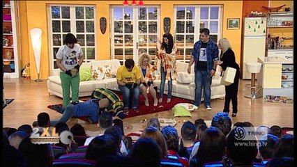 Apartamenti 2xl - 09.12.2012 (Viti i Ri ne familjen e varfer)