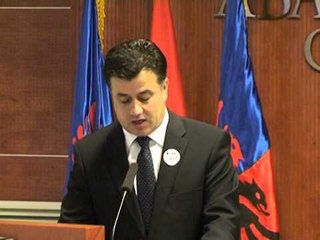 100 VJET POLICI RENDITEN SUKSESE NE LUFTEN KUNDER KRIMIT TE ORGANIZUAR LAJM