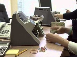 EKONOMIA INFORMALE 1 3 MILIARDE $ DOLEN JASHTE SHQIPERISE NGA 2005 DERI NE 2010 LAJM