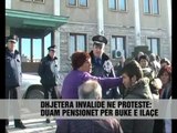 Invalidët e Korçës në protesta për pensionin - Vizion Plus - News - Lajme