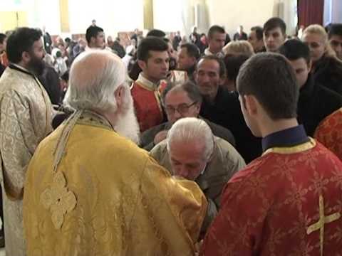 KREMTOHET FESTA BESIMTARET SHQIPTARE FESTOJNE LINDJEN E JEZU KRISHTIT LAJM