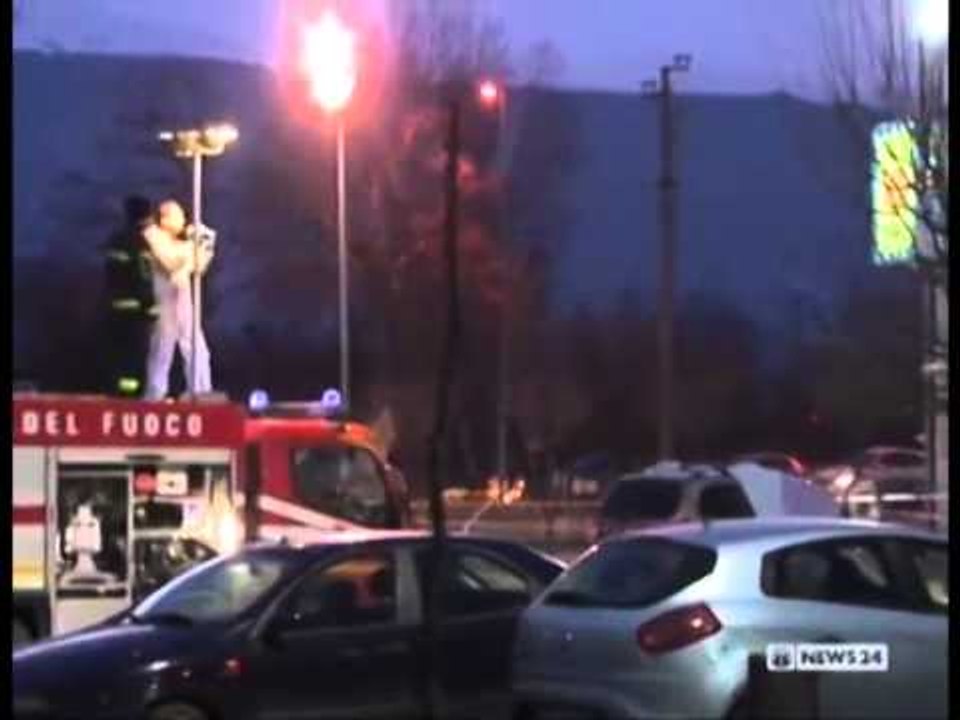 VRASJE E DYFISHTE SHQIPTARI VRET GRUAN DHE TE DASHURIN E SAJ NE ITALI LAJM