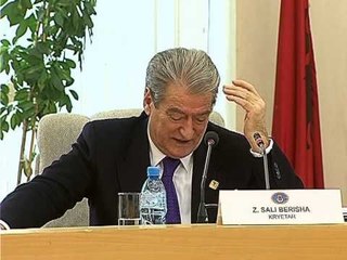 RESORTI NE HAMALLAJ KRRTRSH MIRATON NDRYSHIMIN E PROJEKTIT TE FSHATIT TURISTIK LAJM