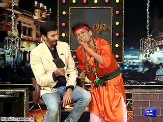 Dunya News- Watch Jogi's reaction as real snake comes out of box.